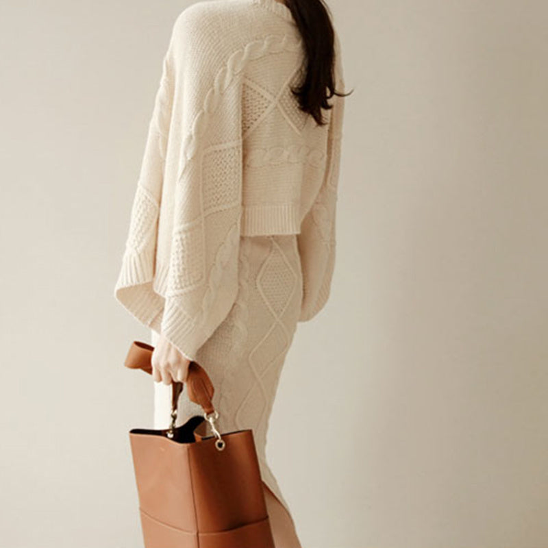 Two-piece With Big Flared Sleeves Knitted Slim Slit