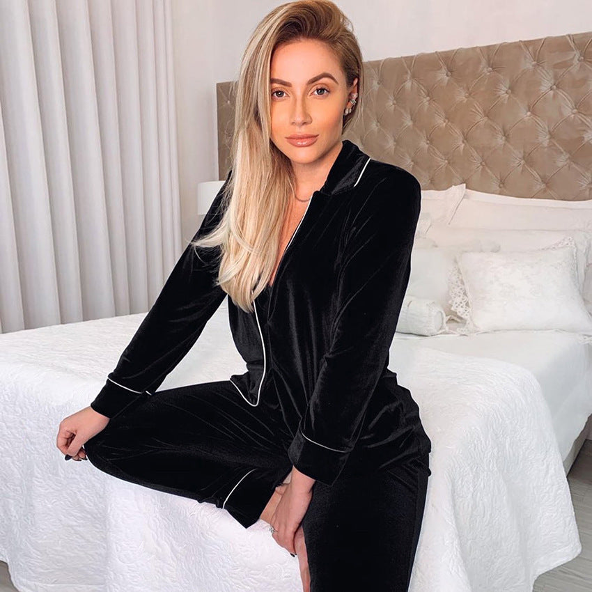 Autumn And Winter Black Gold Velvet Women's Pajamas Suit